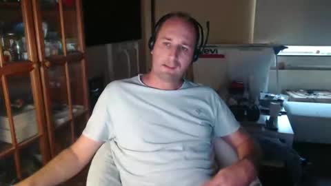 Snapshot of sexlobo1 chatting on 30, 11, 2025 Sexlobo online show from 30, 11, 2025