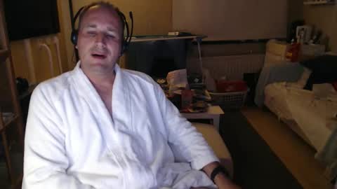 Snapshot of sexlobo1 chatting on 11, 4, 2026 Sexlobo online show from 11, 4, 2026