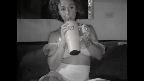 Snapshot of sexnchocolate chatting on 10, 9, 2025 Trixy Rose online show from 10, 9, 2025