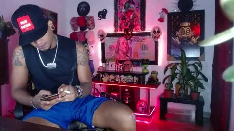 Snapshot of sexo_aharon chatting on 9, 6, 2026 Aharon ravelo online show from 9, 6, 2026