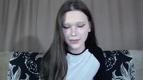 Nextdoor Princess online show from 11, 10, 2025