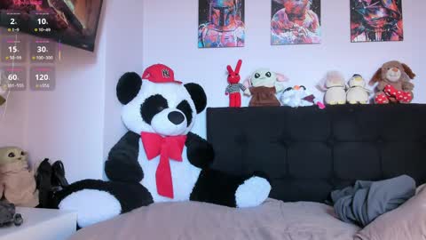 Snapshot of sextape_couple chatting on 3, 5, 2026 Ask me online show from 3, 5, 2026