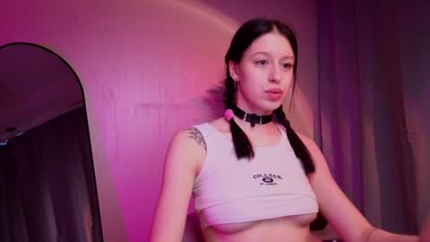 Snapshot of sextezi chatting on 6, 1, 2025 sextezi online show from 6, 1, 2025