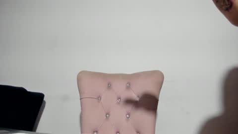 SARA    online show from 14, 10, 2025