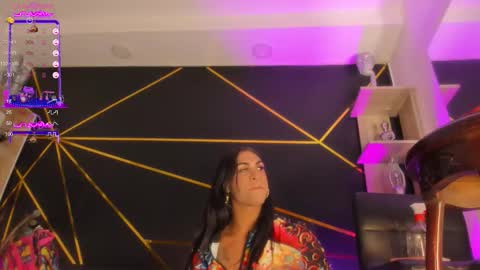 Tifanny Benitez  online show from 11, 10, 2025