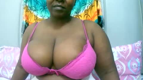 sexxi_ebony online show from 18, 2, 2026
