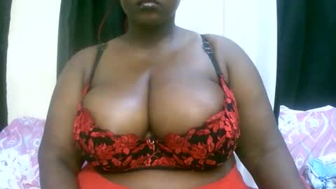 sexxi_ebony online show from 18, 5, 2026