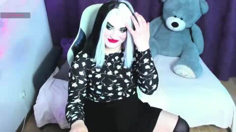 Snapshot of sexxx_queen chatting on 18, 5, 2026 sexxx_queen online show from 18, 5, 2026