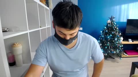 Snapshot of sexxxdickbig chatting on 3, 1, 2025 Tommy online show from 3, 1, 2025