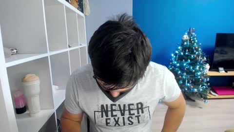 Snapshot of sexxxdickbig chatting on 4, 1, 2025 Tommy online show from 4, 1, 2025