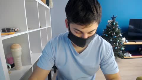 Snapshot of sexxxdickbig chatting on 15, 1, 2025 Tommy online show from 15, 1, 2025