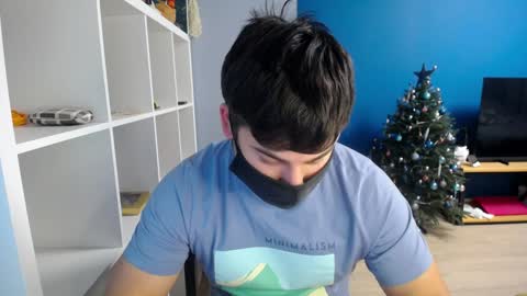 Snapshot of sexxxdickbig chatting on 19, 1, 2025 Tommy online show from 19, 1, 2025
