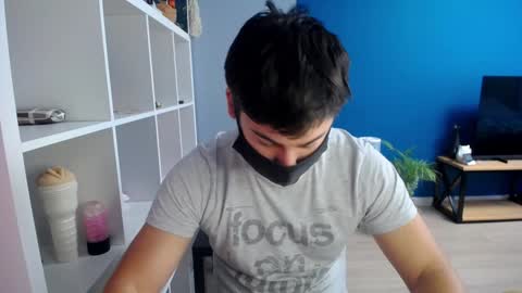 Snapshot of sexxxdickbig chatting on 24, 1, 2025 Tommy online show from 24, 1, 2025