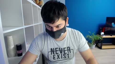 Snapshot of sexxxdickbig chatting on 27, 1, 2025 Tommy online show from 27, 1, 2025