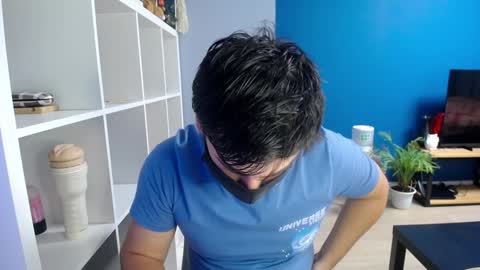 Snapshot of sexxxdickbig chatting on 3, 2, 2025 Tommy online show from 3, 2, 2025