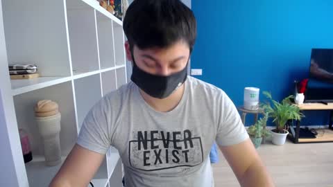 Snapshot of sexxxdickbig chatting on 4, 2, 2025 Tommy online show from 4, 2, 2025