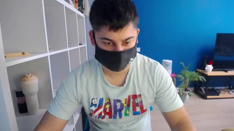 Snapshot of sexxxdickbig chatting on 17, 2, 2025 Tommy online show from 17, 2, 2025