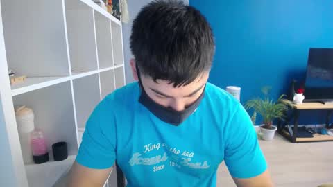 Snapshot of sexxxdickbig chatting on 19, 2, 2025 Tommy online show from 19, 2, 2025
