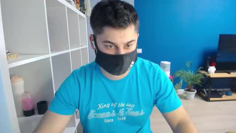 Snapshot of sexxxdickbig chatting on 19, 2, 2025 Tommy online show from 19, 2, 2025