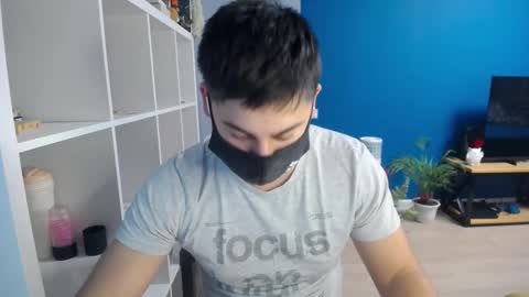 Snapshot of sexxxdickbig chatting on 19, 2, 2025 Tommy online show from 19, 2, 2025
