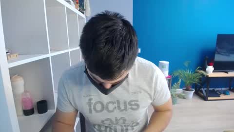 Snapshot of sexxxdickbig chatting on 20, 2, 2025 Tommy online show from 20, 2, 2025