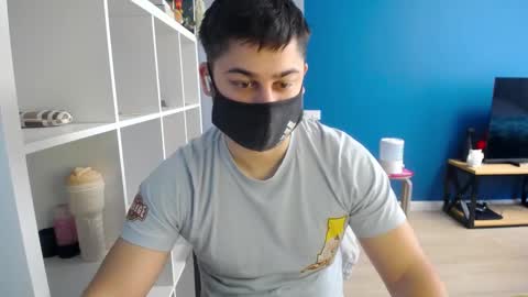 Snapshot of sexxxdickbig chatting on 3, 3, 2025 Tommy online show from 3, 3, 2025