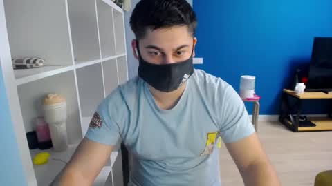 Snapshot of sexxxdickbig chatting on 3, 3, 2025 Tommy online show from 3, 3, 2025