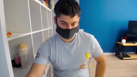 Snapshot of sexxxdickbig chatting on 5, 3, 2025 Tommy online show from 5, 3, 2025