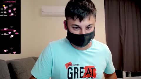 Snapshot of sexxxdickbig chatting on 19, 9, 2025 Tommy online show from 19, 9, 2025