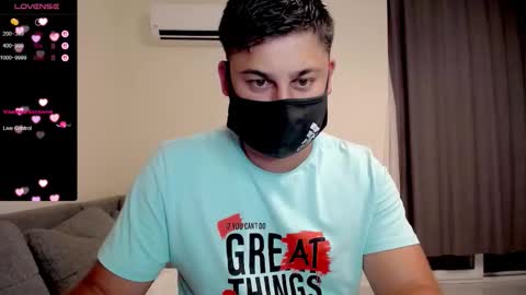 Snapshot of sexxxdickbig chatting on 26, 9, 2025 Tommy online show from 26, 9, 2025