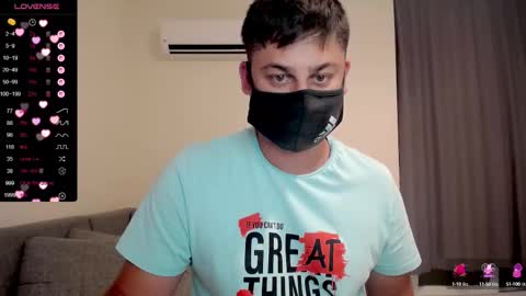 Snapshot of sexxxdickbig chatting on 28, 9, 2025 Tommy online show from 28, 9, 2025