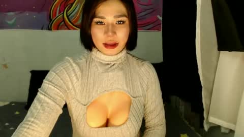 Snapshot of sexxxy_phoenix chatting on 6, 7, 2026 sexxxy_phoenix online show from 6, 7, 2026
