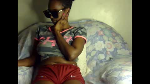 Natural boobs online show from 10, 9, 2025