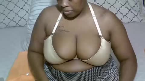 Snapshot of sexxy_brii chatting on 4, 7, 2026 sexxy_brii online show from 4, 7, 2026