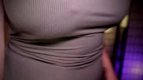 Snapshot of sexxy_vixen chatting on 1, 10, 2025 Lexy online show from 1, 10, 2025