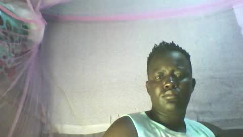Snapshot of sexxychris123 chatting on 18, 5, 2026 24 online show from 18, 5, 2026
