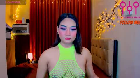 sexxyhotwild_nia online show from 8, 11, 2025