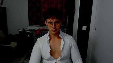 Snapshot of sexxymuscles4u chatting on 30, 10, 2025 Sexxymuscles4U online show from 30, 10, 2025