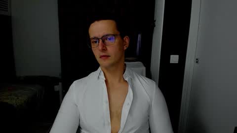 Snapshot of sexxymuscles4u chatting on 18, 11, 2025 Sexxymuscles4U online show from 18, 11, 2025