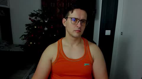 Sexxymuscles4U online show from 6, 1, 2026