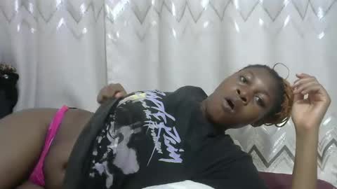 Snapshot of sexxytimmy2 chatting on 16, 2, 2025 sexxytimmy2 online show from 16, 2, 2025