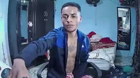 Sebastian online show from 8, 4, 2026