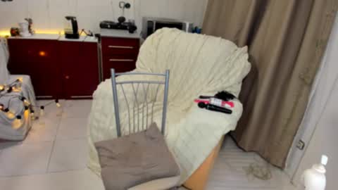 Alice online show from 10, 2, 2025