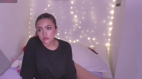 Lucy  Annyy online show from 11, 1, 2025