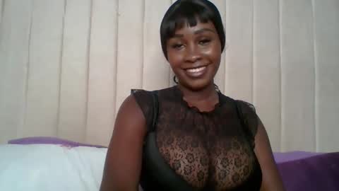 sexy_ari2 online show from 22, 12, 2025