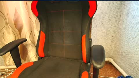 Jessica  Face only in pvt or in snapchat Dont ask more.... online show from 10, 2, 2025