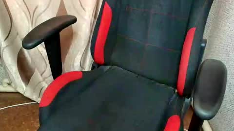 Jessica  Face only in pvt or in snapchat Dont ask more.... online show from 4, 3, 2026