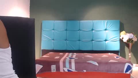 sexy_bigcock01 online show from 21, 1, 2025