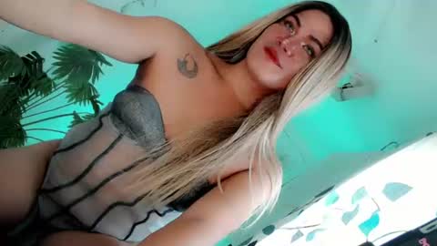 Snapshot of sexy_blaire chatting on 9, 7, 2026 Haley Blaire online show from 9, 7, 2026