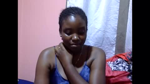 Snapshot of sexy_butt1 chatting on 1, 1, 2025 sexy butt1 online show from 1, 1, 2025